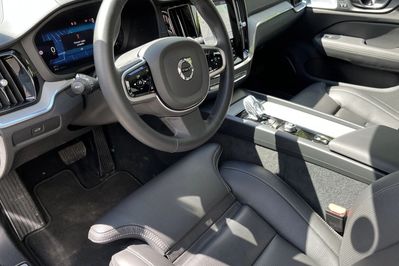 Volvo V60 B4 B Ultra Dark