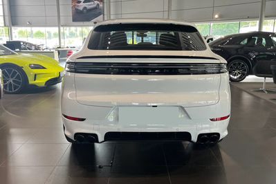 Porsche Cayenne Coupe Black Edition