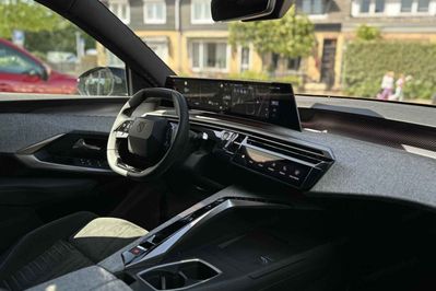 Peugeot 5008 GT Exclusive S&S e-DCS6 1.2 PureTech mHEV