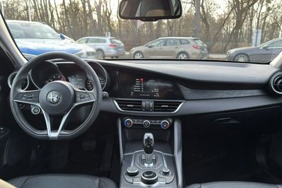 Alfa Romeo Giulia 2.0 Turbo Super aut