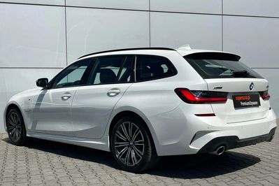 BMW Seria 3 330e xDrive M Sport sport-aut