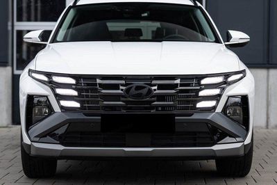 Hyundai Tucson 1.6 T-GDi HEV Smart 2WD aut