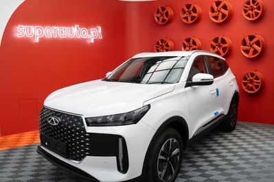 Chery Tiggo 4 Prestige 1.5 T-GDI HEV DHT