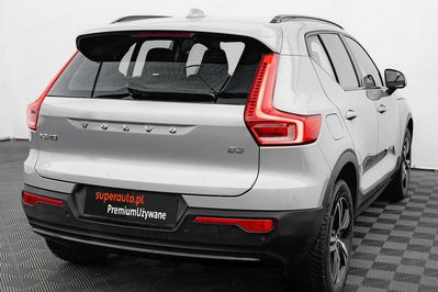 Volvo XC40 B3 Plus Dark