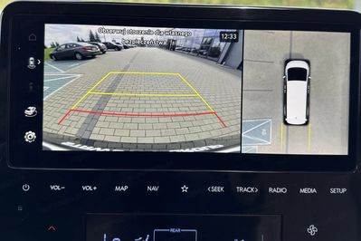 Hyundai Staria 1.6 T-GDI HEV Luxury aut