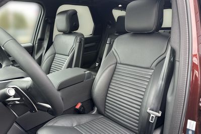 Land Rover Discovery V D350