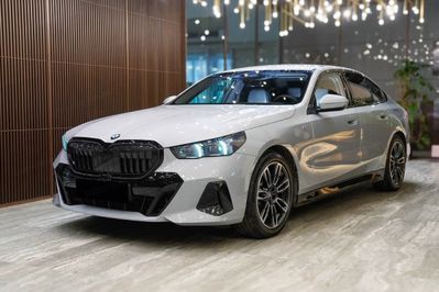 BMW Seria 5 520d xDrive M Sport