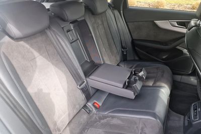 Audi A4 40 TDI quattro S Line S tronic