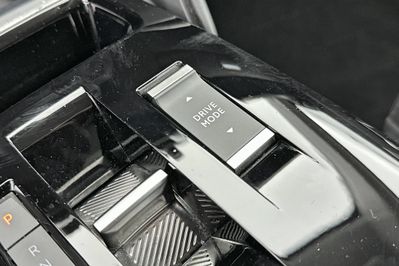 Citroen C4 Feel Pack 1.5 BlueHDI EAT8