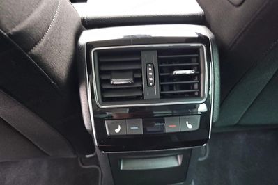 Skoda Superb 2.0 TDI SCR Style DSG