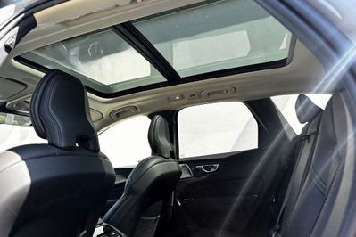 Volvo XC60 B5 B AWD Ultra Dark aut