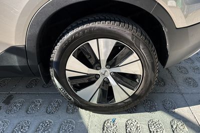 Volvo XC40 T4 Plug-In Hybrid Plus Bright
