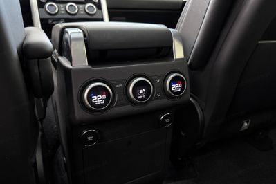 Land Rover Discovery V SD4 HSE