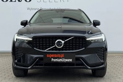 Volvo XC60 B5 B AWD Plus Dark