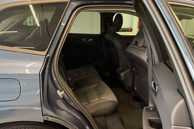 Volvo XC60 B5 AWD Core