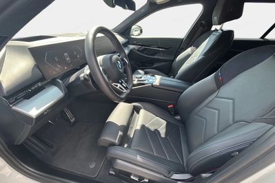 BMW Seria 5 Touring 520d xDrive M Sport
