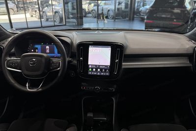 Volvo XC40 B4 Plus Dark aut