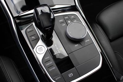 BMW Seria 3 Touring 320d Sport Line