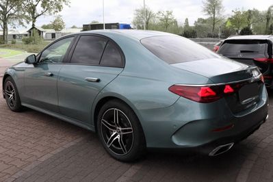 Mercedes Klasa E 200 4-Matic AMG