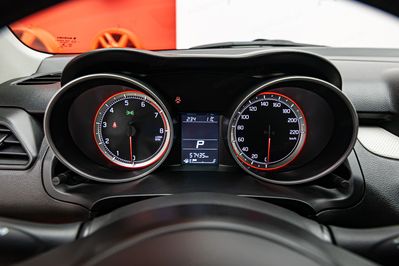 Suzuki Swift 1.2 Premium Plus