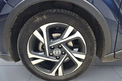 Toyota C-HR 2.0 Hybrid Style