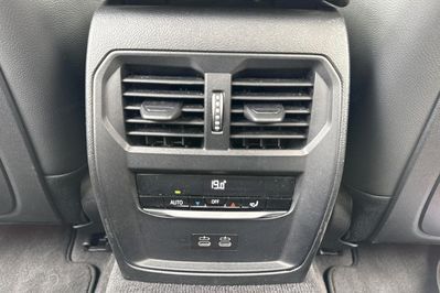 BMW Seria 3 320i