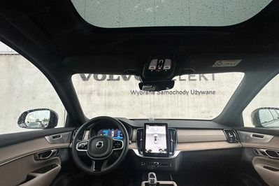 Volvo XC90 T8 AWD Plug-In Hybrid Ultra Dark 7os aut