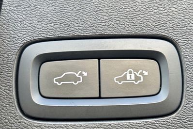 Volvo XC60 B5 B AWD Momentum Pro aut