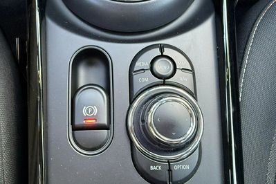 Mini Clubman Cooper aut