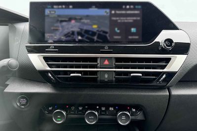 Citroen C4 Collection eDCT6 1.2 mHEV