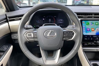 Lexus LBX Hybrid Elegant