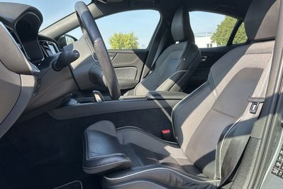 Volvo S60 B4 B R-Design