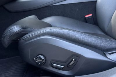Volvo V90 T6 AWD Plug-In Hybrid Plus Dark aut