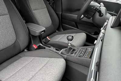 Kia Stonic 1.0 T-GDI Business Line