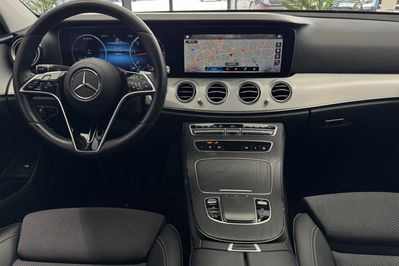 Mercedes E Klasa 220 d 4-Matic AMG