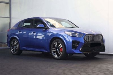 BMW iX2 eDrive20 M Sport