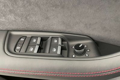 Audi Q8 SQ8 TFSI quattro