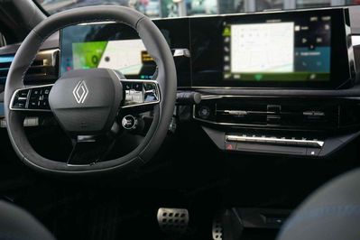 Renault Clio Esprit Alpine 1.8 E-TECH Full Hybrid