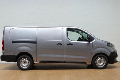 Opel Vivaro XL L2H1 EAT8