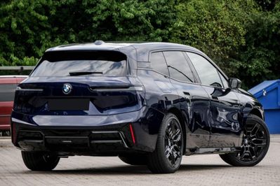 BMW iX xDrive45