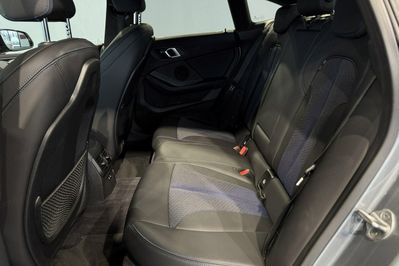 BMW Seria 2 218i M Sport