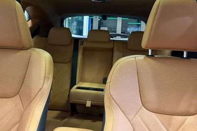 Lexus NX 450h+ Prestige AWD