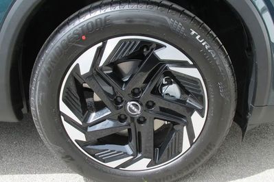 Nissan Qashqai N-Connecta Xtronic 1.3 DIG-T mHEV