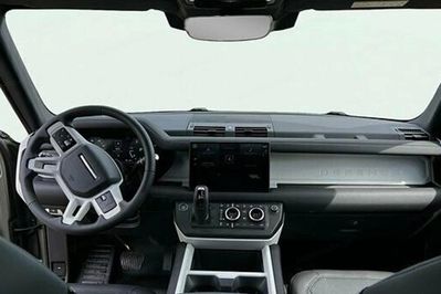 Land Rover Defender 110 D250 X-Dynamic SE