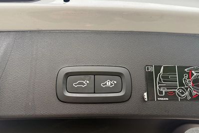 Volvo XC40 T5 Plug-In Hybrid R-Design aut