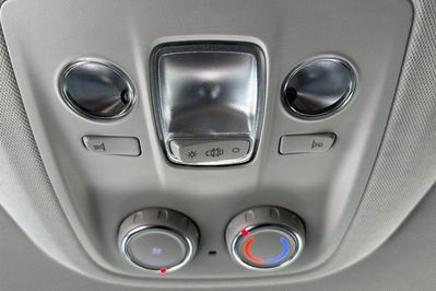 Peugeot Traveller Long L2H1 Business VIP EAT8