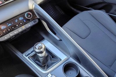 Hyundai Elantra 1.6 Smart