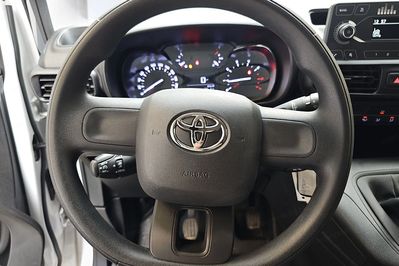 Toyota Proace City L2H1 Active Zabudowa Brygadowa