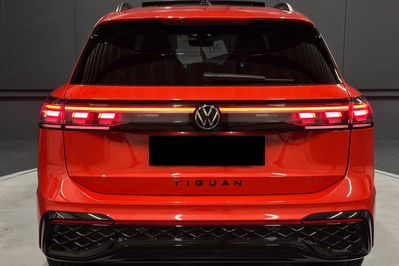 Volkswagen Tiguan R-Line Plus 2.0 TSI 4Mot. DSG