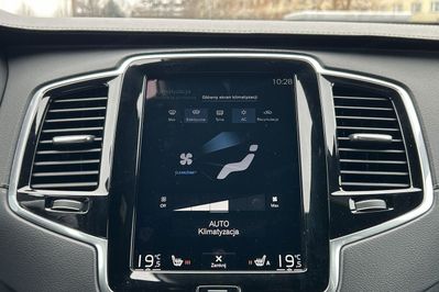 Volvo XC90 B5 D AWD R-Design